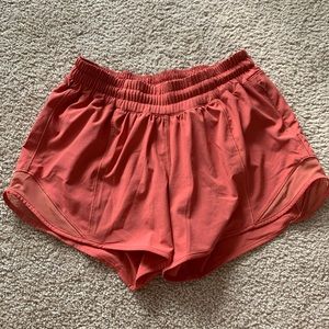 Lululemon hotty hot short long